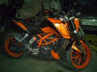 White Orange KTM Duke 390