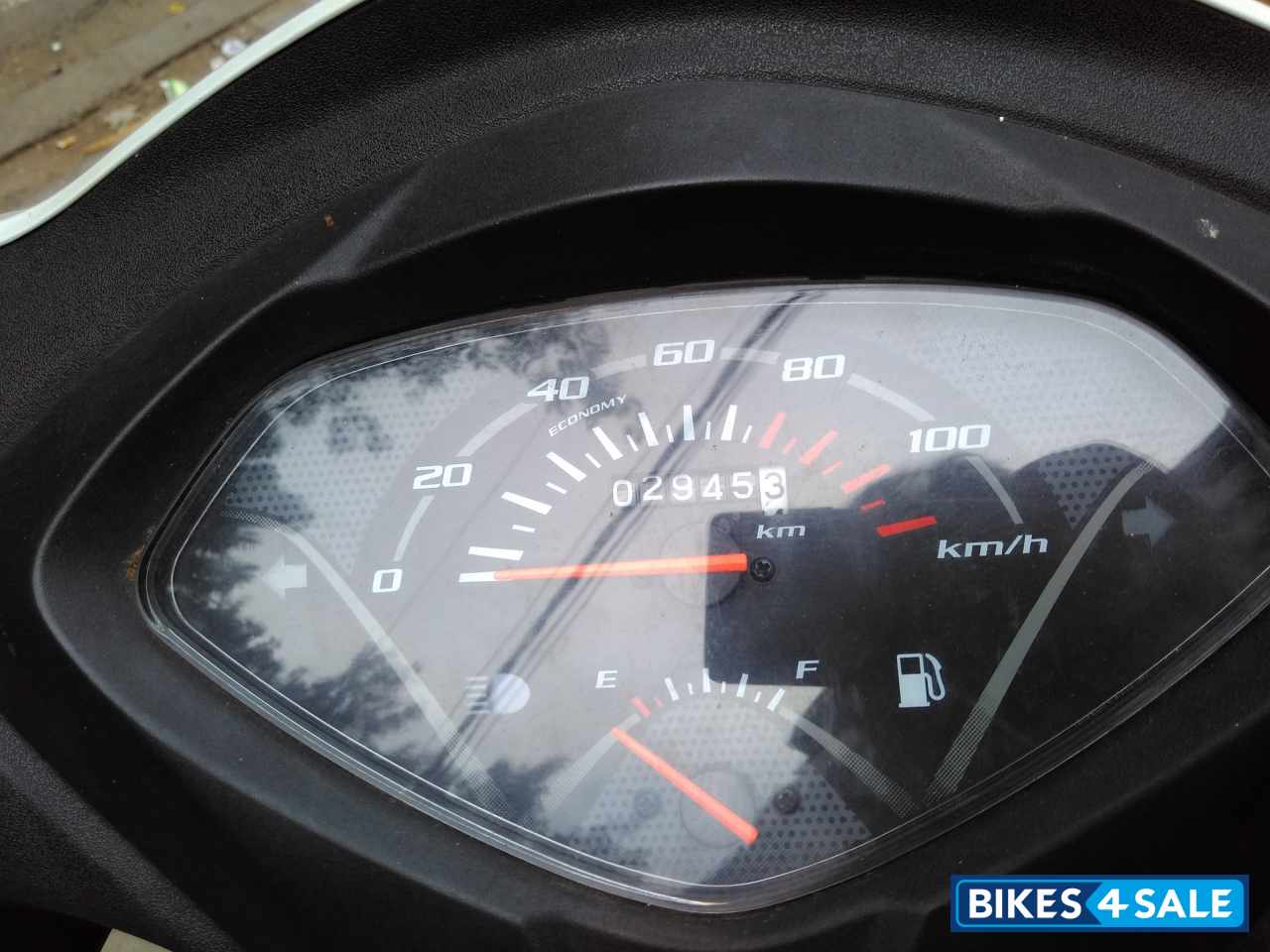 White Honda Activa 3G