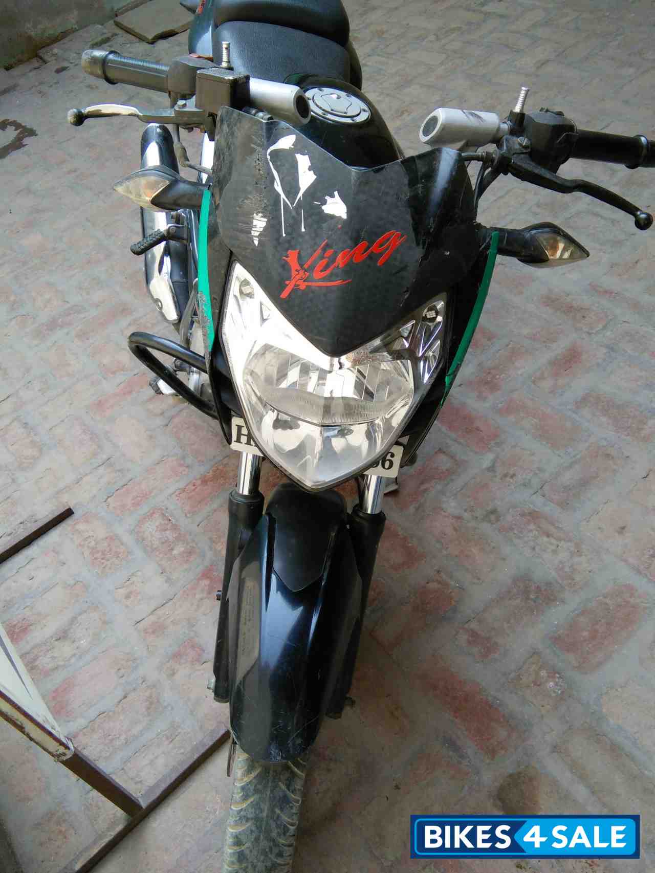 Black Bajaj Pulsar 135LS
