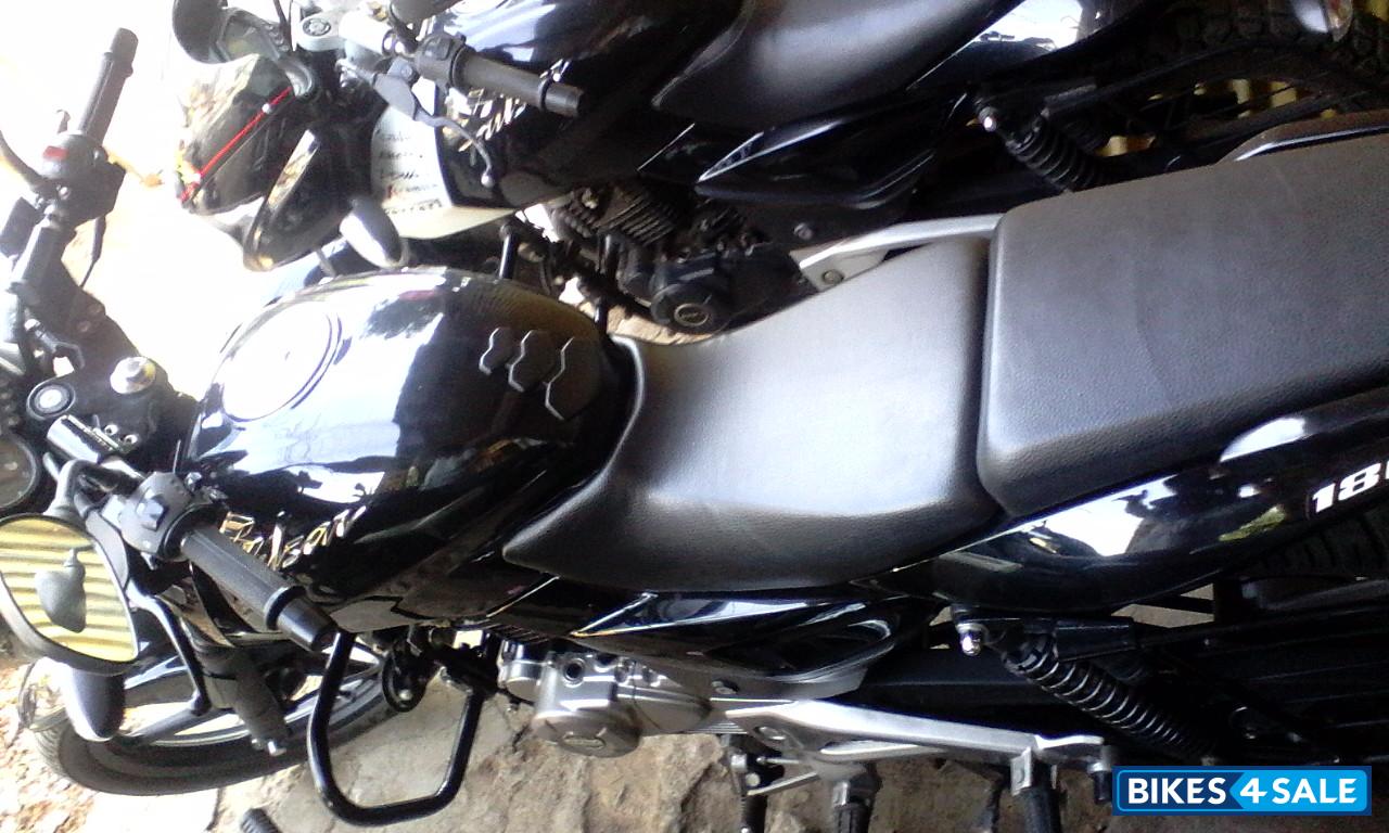 Black Bajaj Pulsar 180 DTSi
