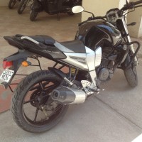 Black Yamaha FZ16