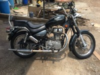Green Royal Enfield Thunderbird TwinSpark 350