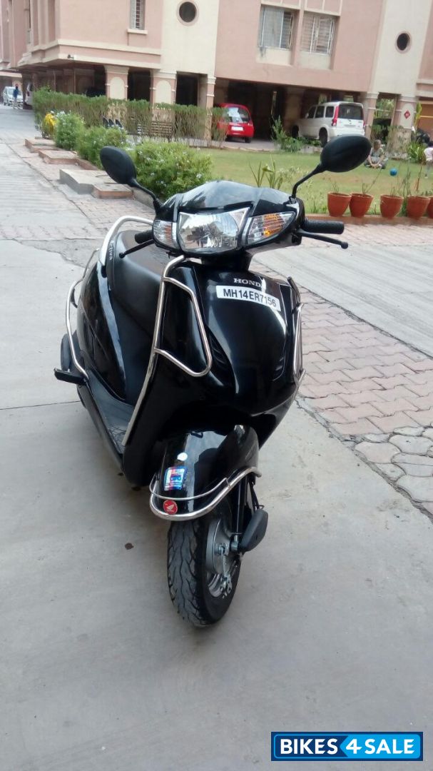 Black Honda Activa