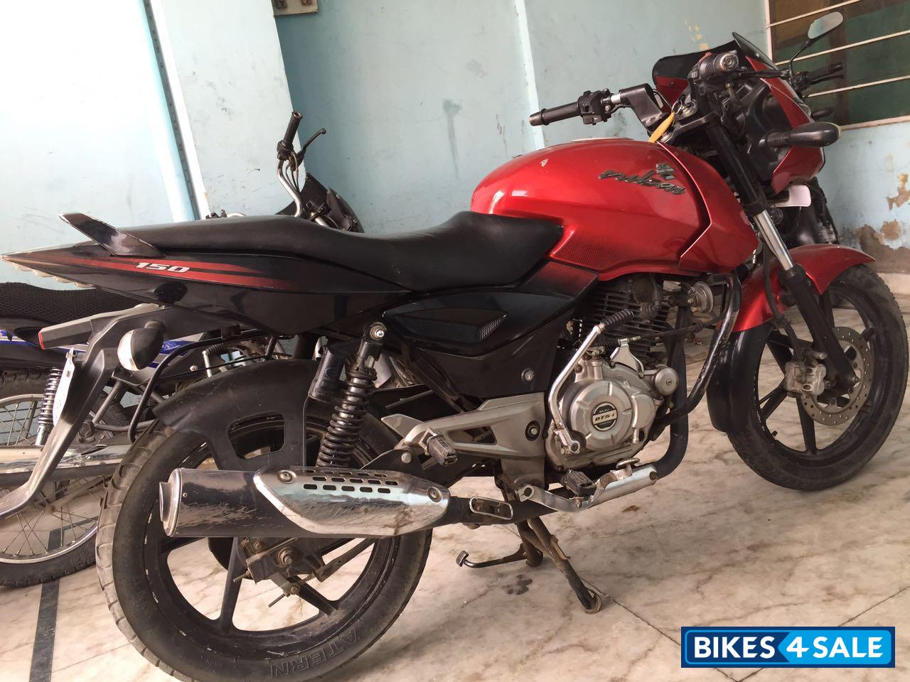 Used 2011 model Bajaj Pulsar 150 DTSi for sale in Ajmer. ID 129327. Red ...
