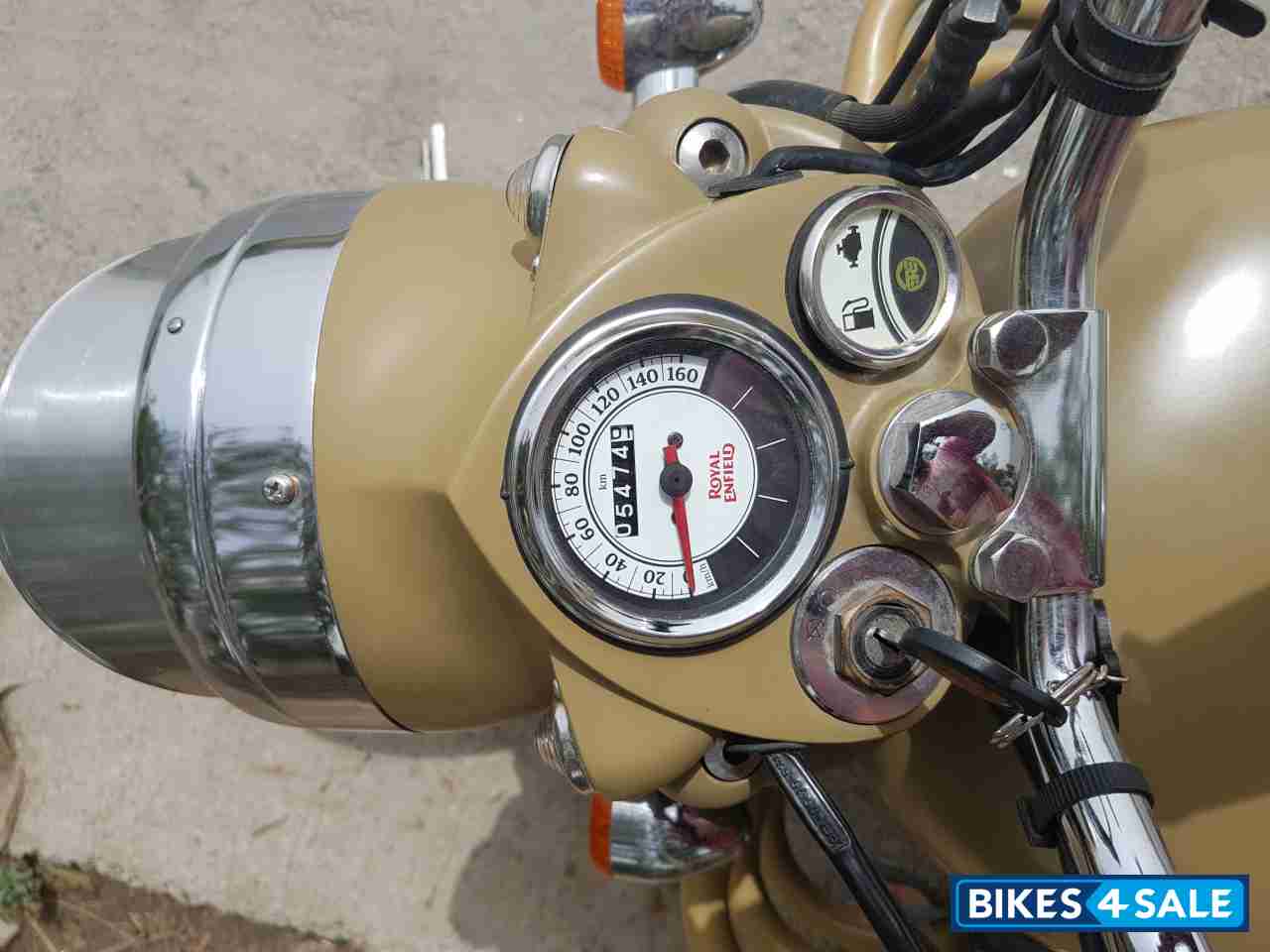 Desert Storm Royal Enfield Classic Desert Storm