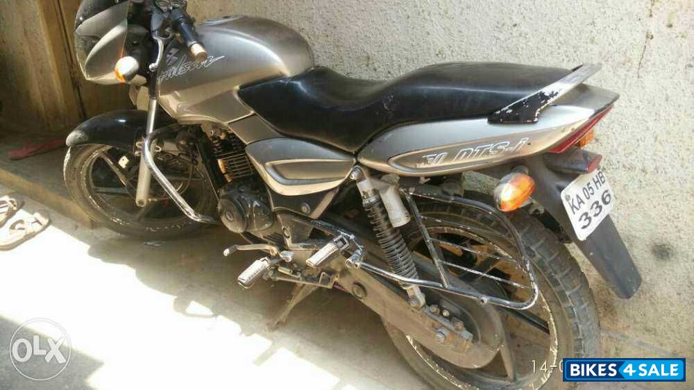 Silver Bajaj Pulsar 150 DTSi