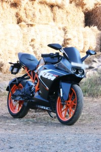 Black Orange KTM RC 200