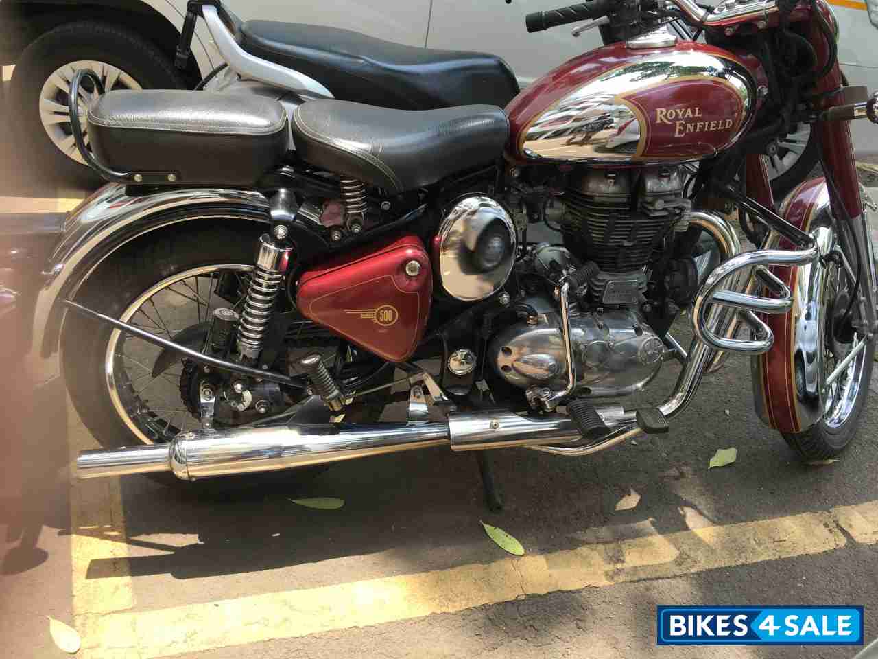 Royal Maroon Royal Enfield Classic Chrome Royal Maroon Royal Enfield Classic Chrome