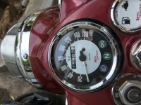 Royal Maroon Royal Enfield Classic Chrome