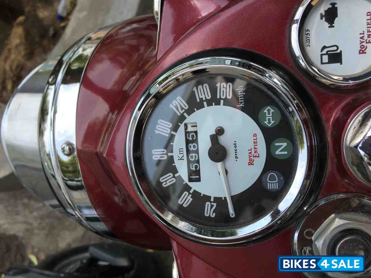 Royal Maroon Royal Enfield Classic Chrome Royal Maroon Royal Enfield Classic Chrome