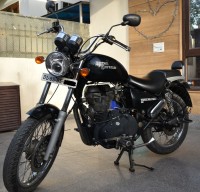 Black Royal Enfield Thunderbird TwinSpark 350