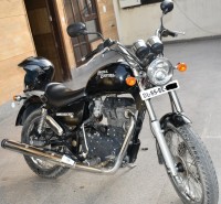 Black Royal Enfield Thunderbird TwinSpark 350