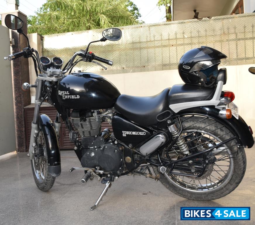 Black Royal Enfield Thunderbird TwinSpark 350 Black Royal Enfield Thunderbird TwinSpark 350