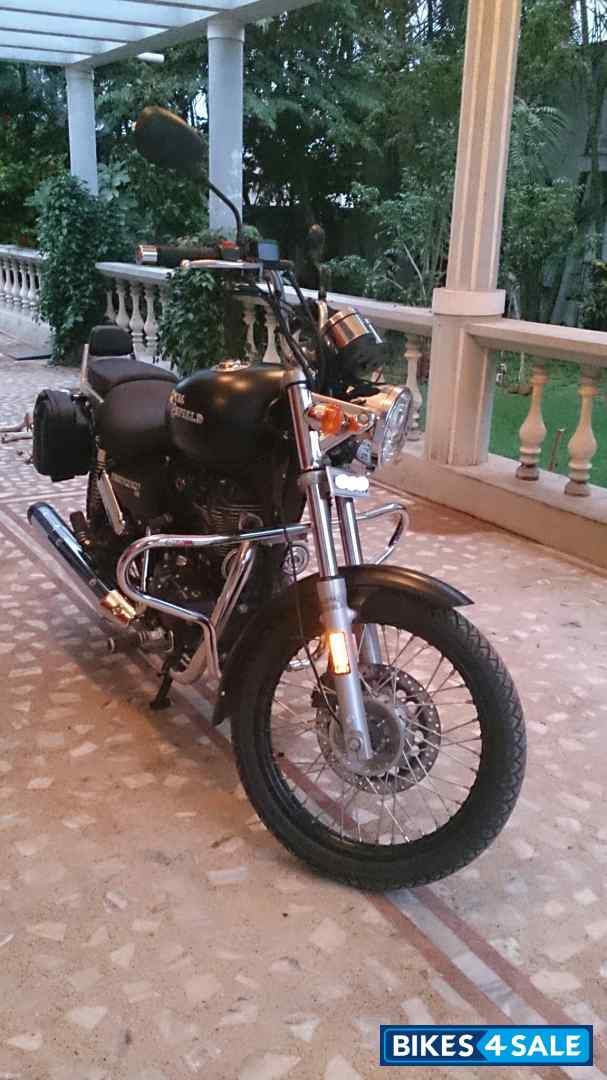 Stone Black Royal Enfield Thunderbird 500 Stone Black Royal Enfield Thunderbird 500
