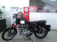 Black Royal Enfield Classic 350