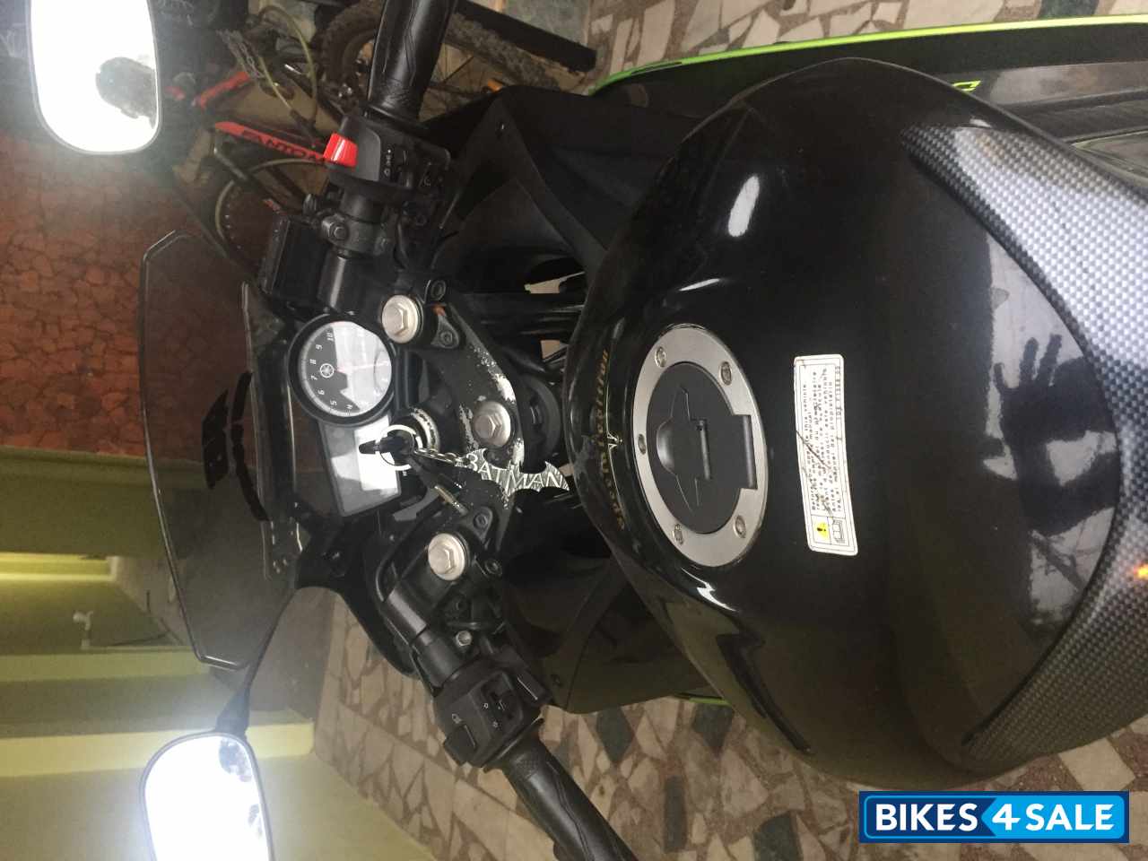 Black&green Yamaha YZF R15 V2 Black&green Yamaha YZF R15 V2