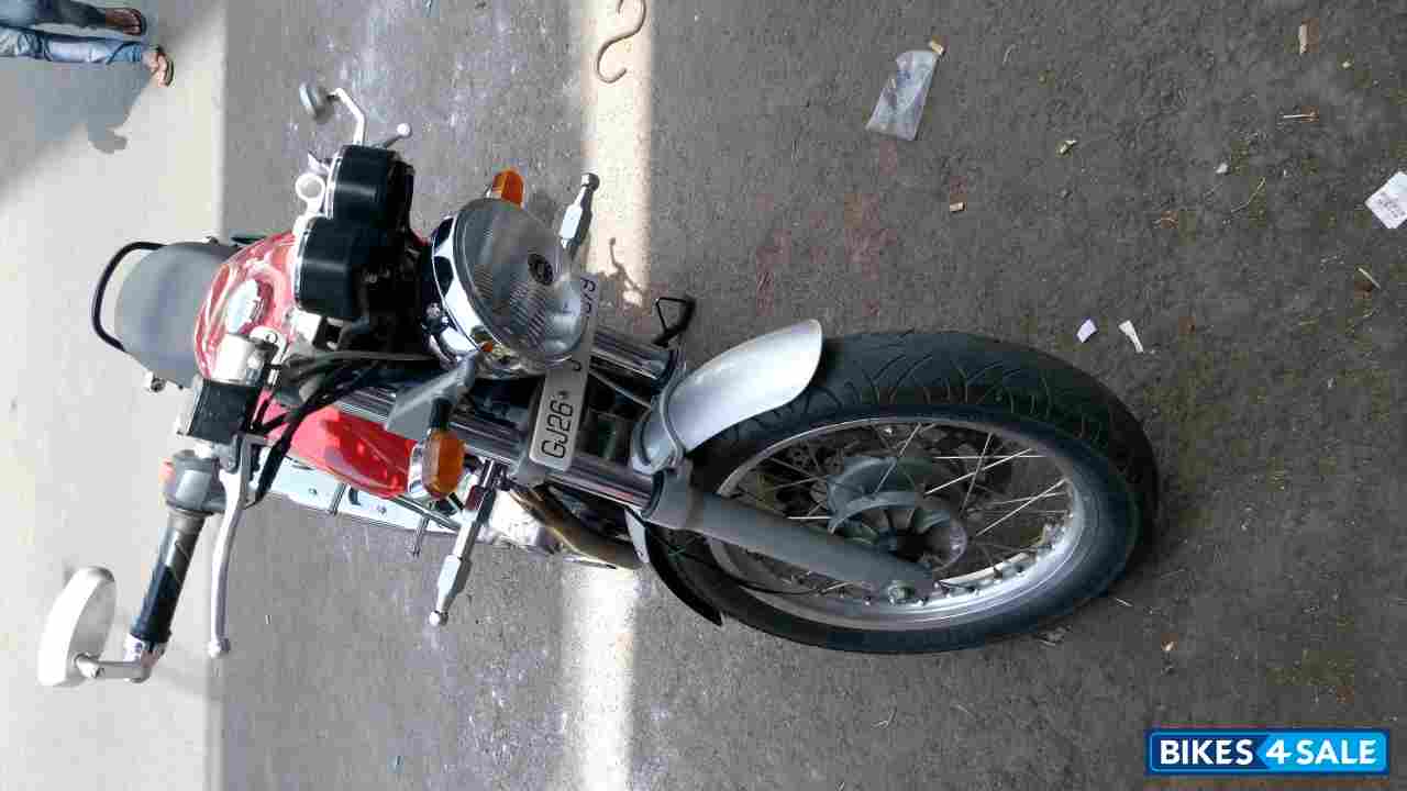 Red Royal Enfield Continental GT 535