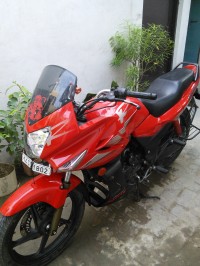 Red Hero Karizma R