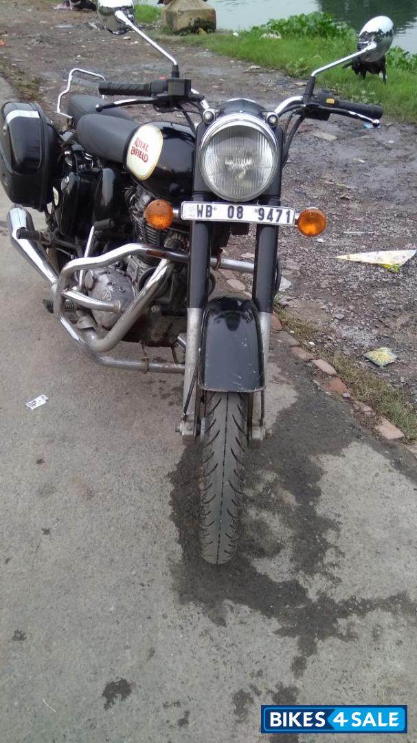 Black Royal Enfield Classic 350