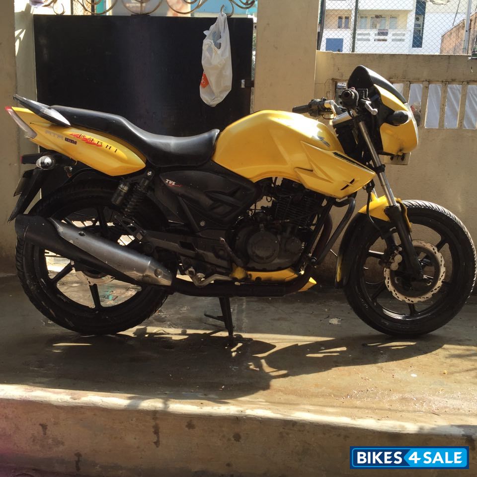 Yellow TVS Apache RTR 160