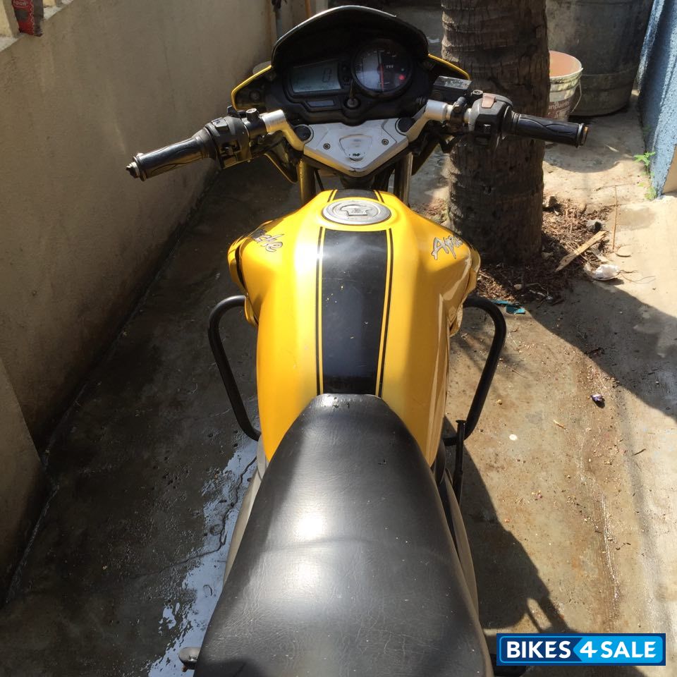 Yellow TVS Apache RTR 160