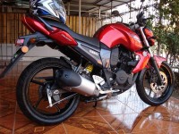 Lava Red Yamaha FZ16