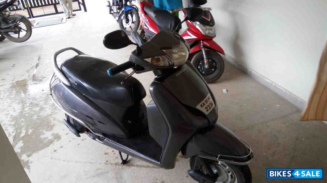 Grey Honda Activa Grey Honda Activa