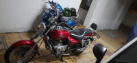 Red Bajaj Avenger 220 DTS-i