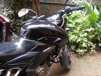 Black Bajaj Pulsar 200 NS