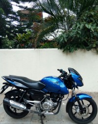 Blue Bajaj Pulsar 150 DTSi