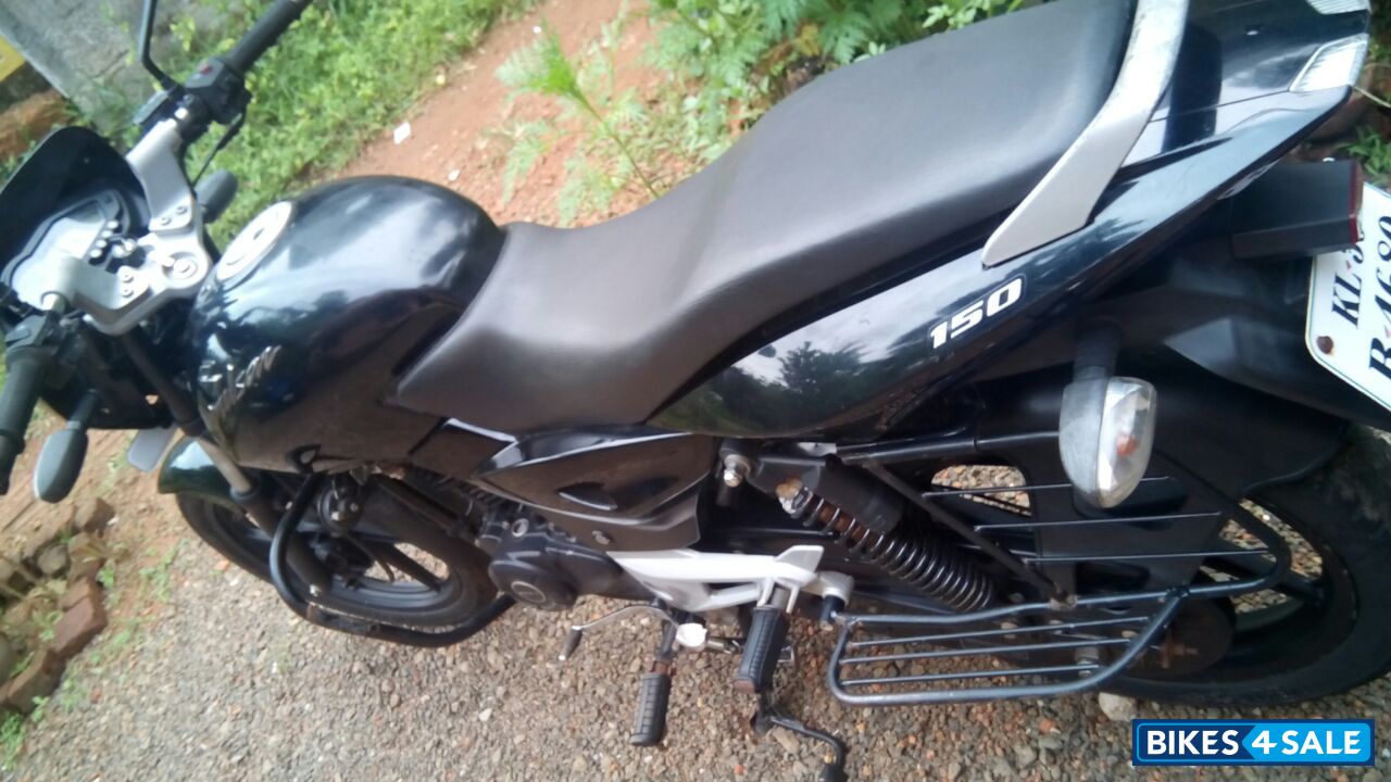 Black Bajaj Pulsar 150 DTSi