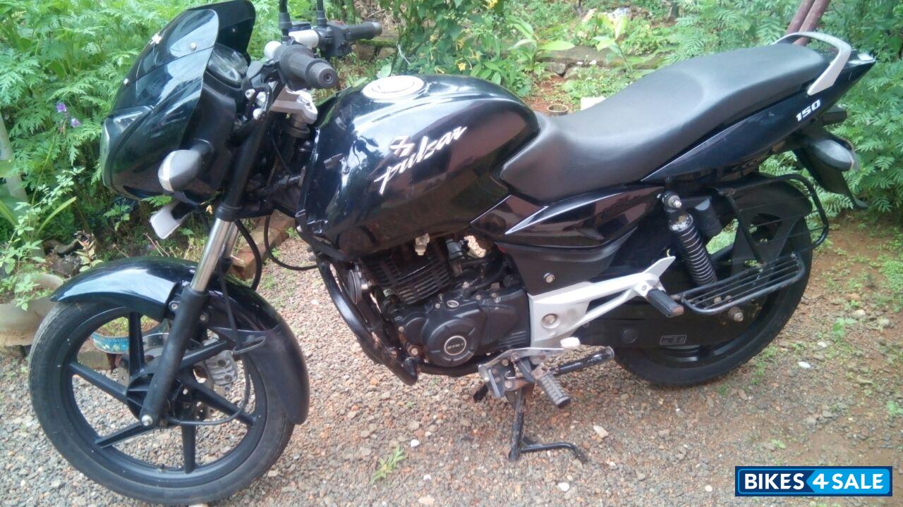 Black Bajaj Pulsar 150 DTSi