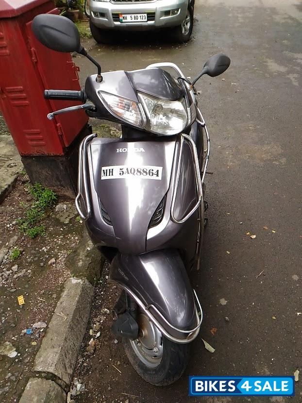 Grey Honda Activa