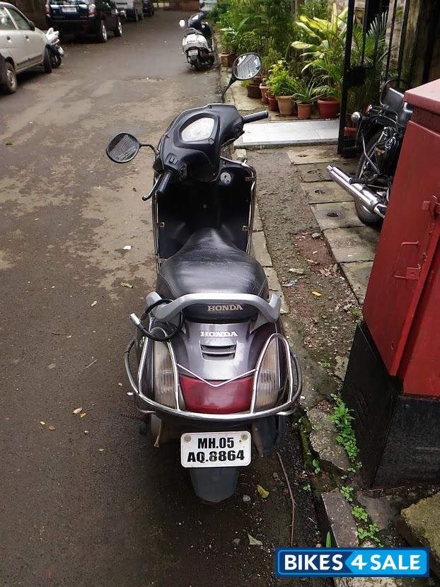 Grey Honda Activa