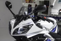 White&blue Yamaha YZF R15 S