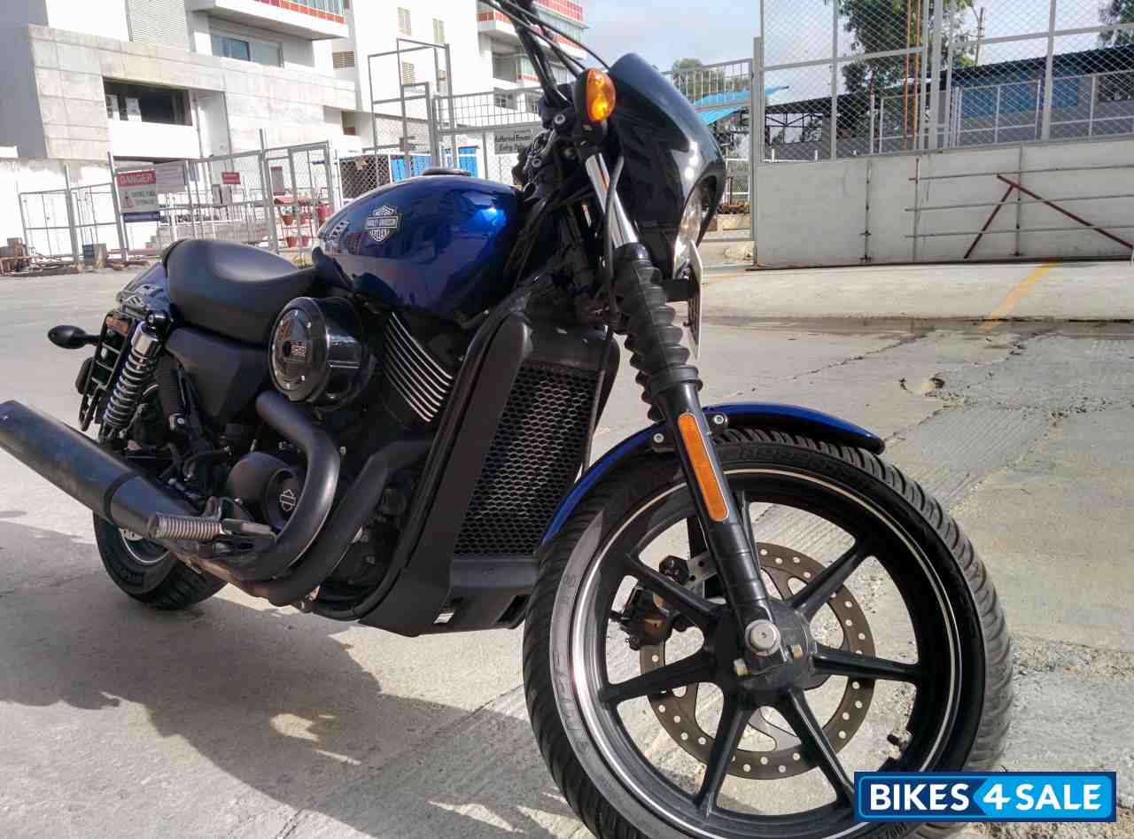 Blue Harley Davidson Street 750 Blue Harley Davidson Street 750