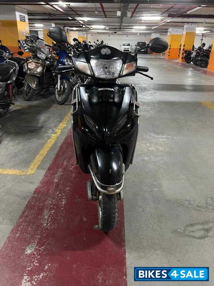 Black Honda Activa