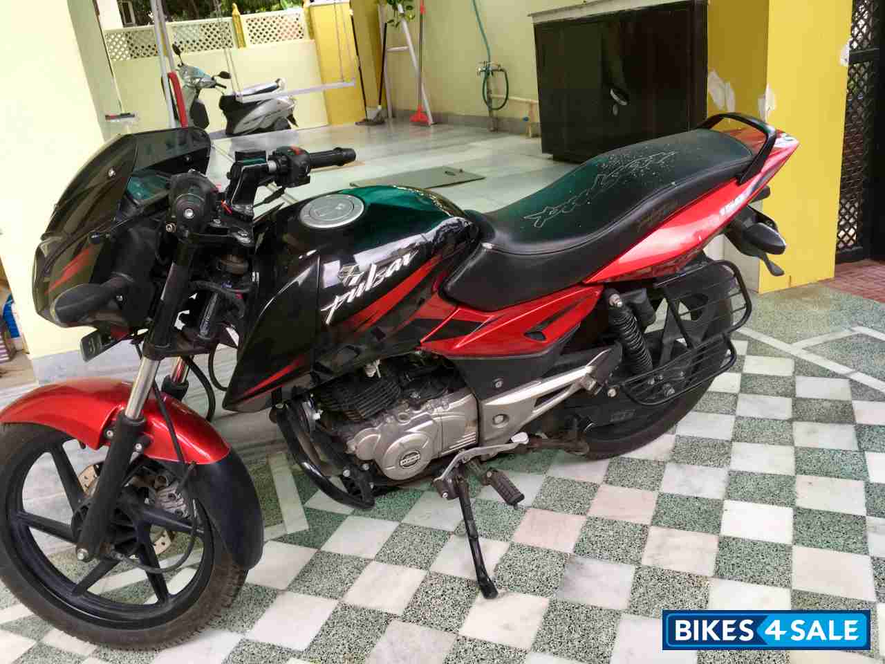 Red Black Bajaj Pulsar 150 DTSi