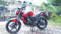 Red Yamaha FZ16