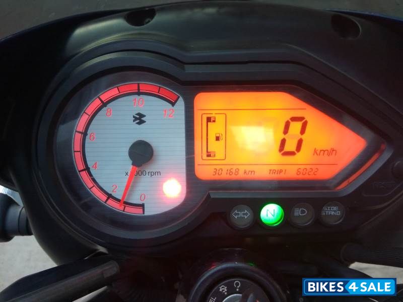 Blue Bajaj Pulsar 180 DTSi Blue Bajaj Pulsar 180 DTSi