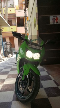Green Kawasaki Ninja 250R