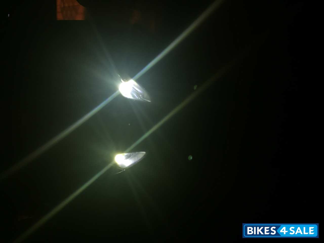 Black Bajaj Pulsar 220 DTSFi