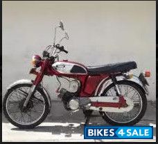 Red Yamaha Yamaha L2G 100 cc 2 Stroke Red Yamaha Yamaha L2G 100 cc 2 Stroke