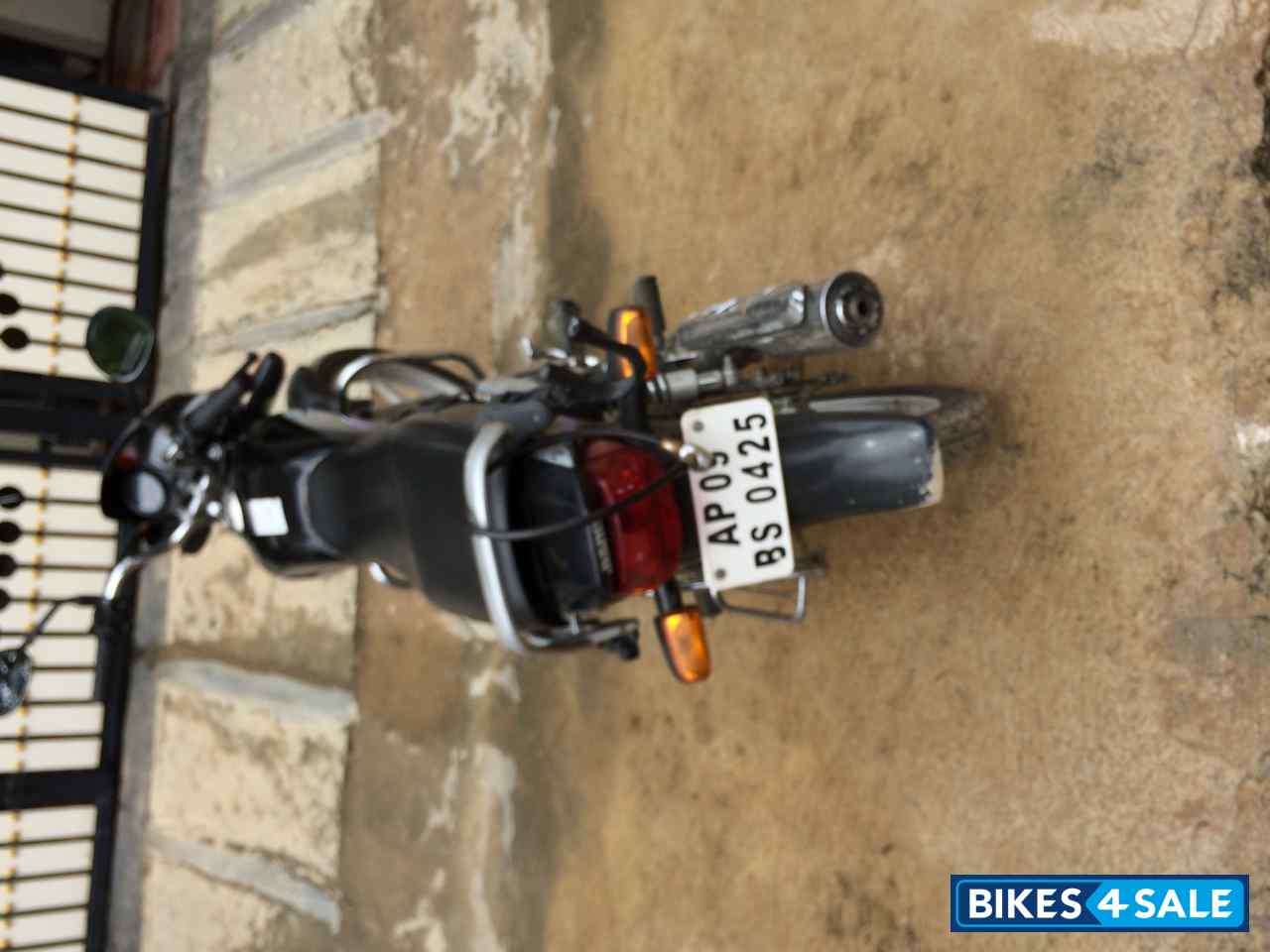 Black Hero CD Deluxe