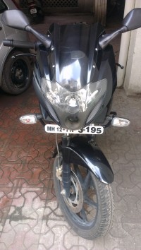 Black Bajaj Pulsar 220 DTSi