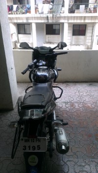 Black Bajaj Pulsar 220 DTSi