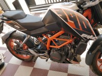 White And Black KTM Duke 390