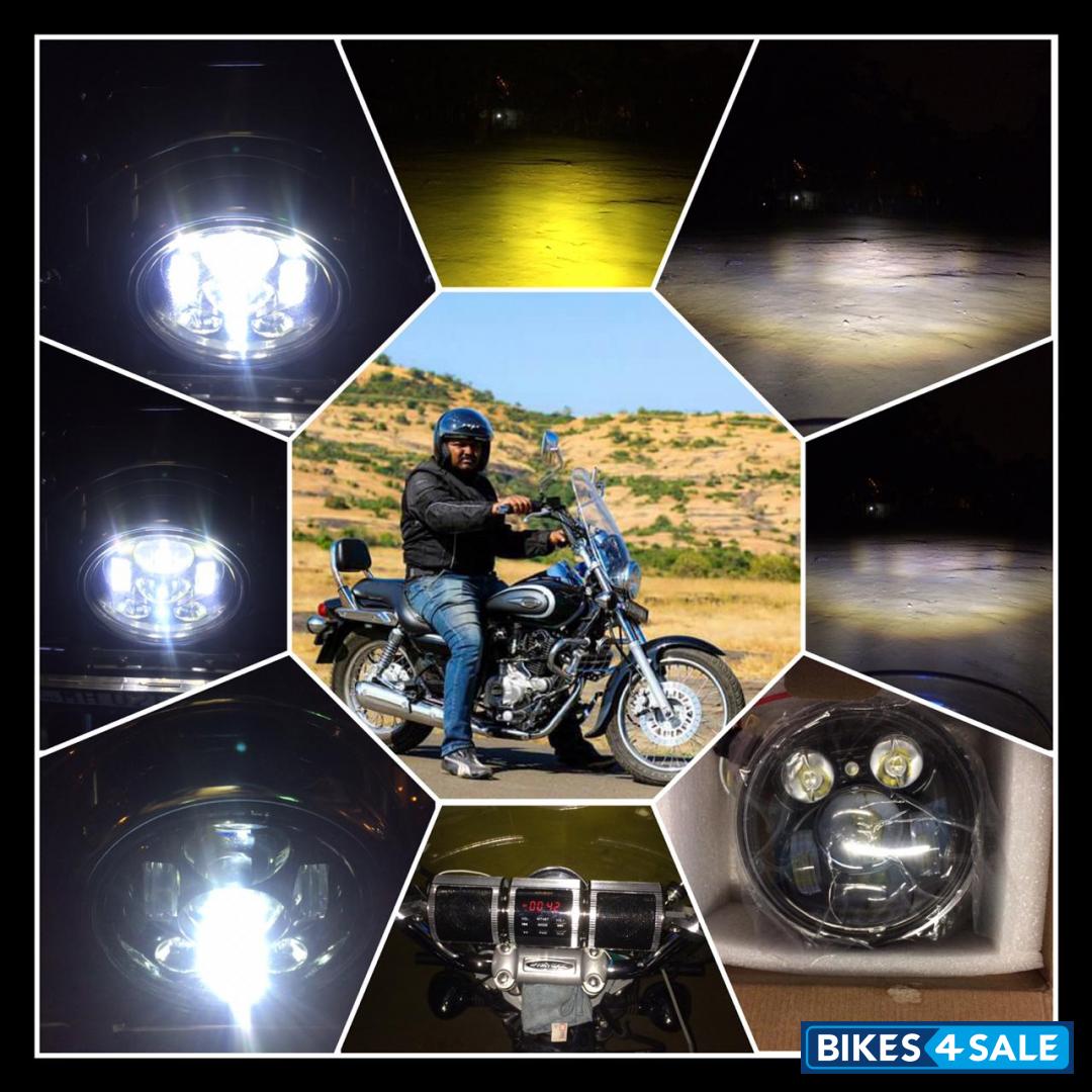 Black Bajaj Avenger Cruise 220