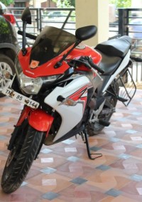 Red And White Honda CBR 150R