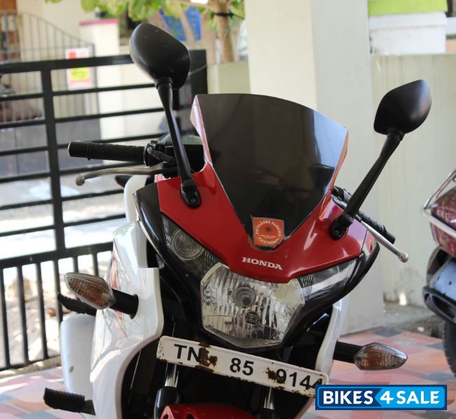 Red And White Honda CBR 150R